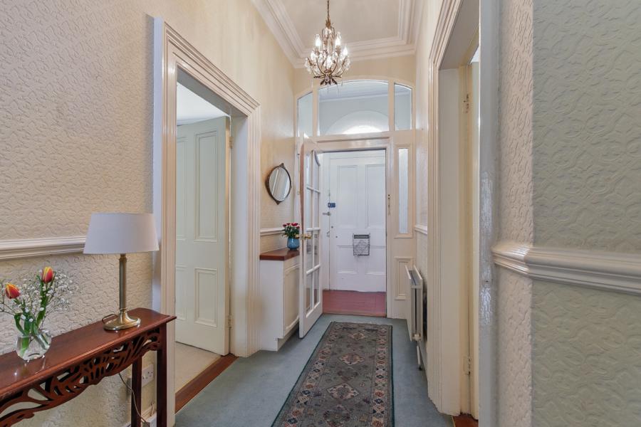 15 Hughenden Avenue