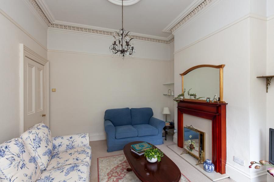 15 Hughenden Avenue