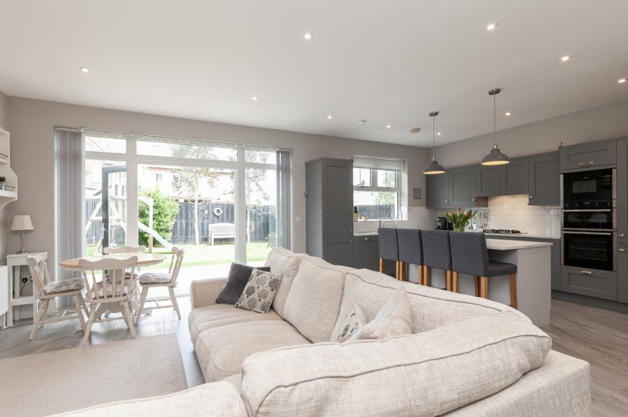 25 Donegall Park Gardens