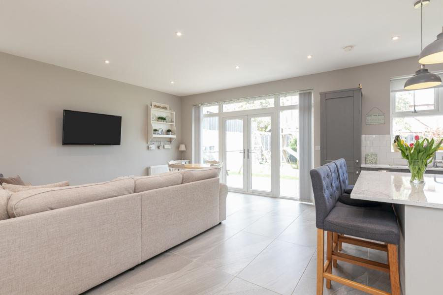 25 Donegall Park Gardens