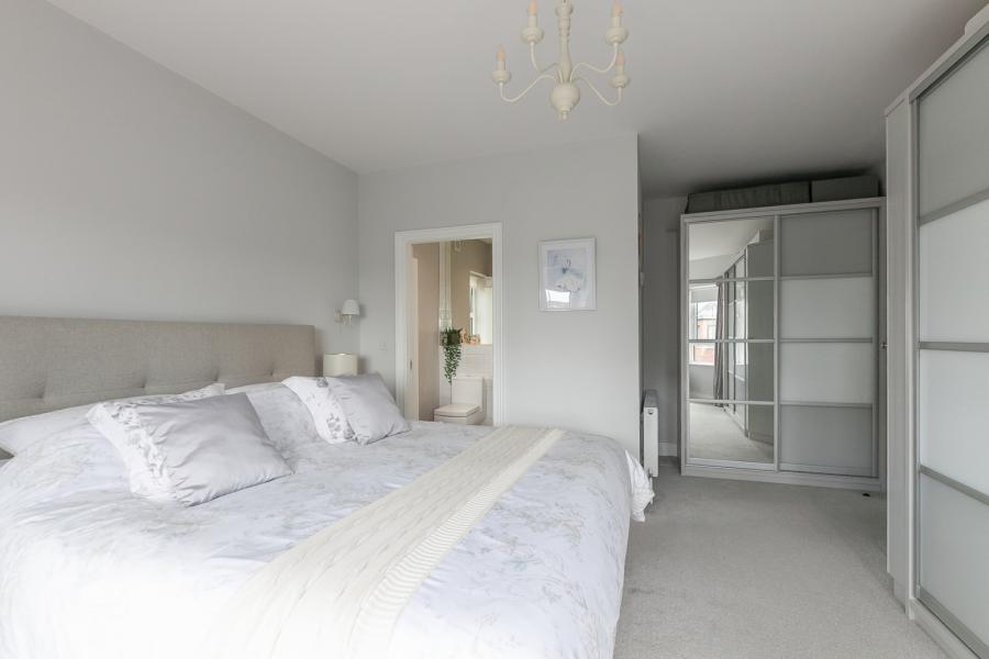 25 Donegall Park Gardens