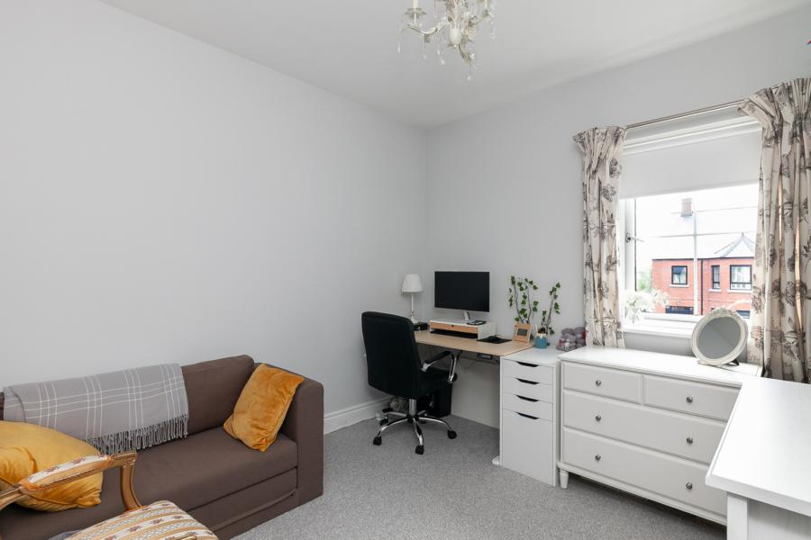 25 Donegall Park Gardens