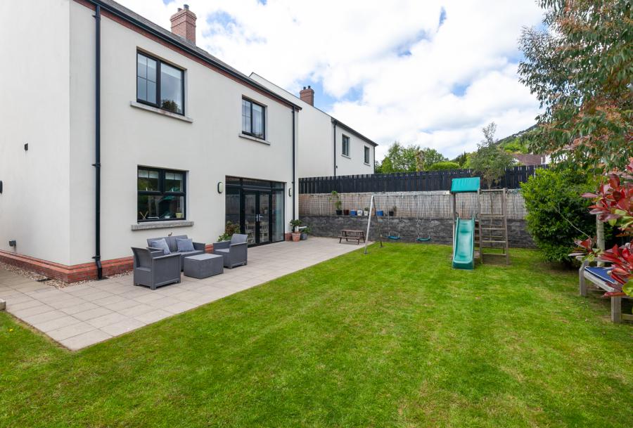 25 Donegall Park Gardens