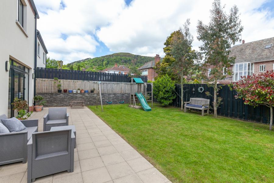 25 Donegall Park Gardens
