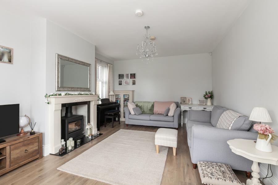 25 Donegall Park Gardens
