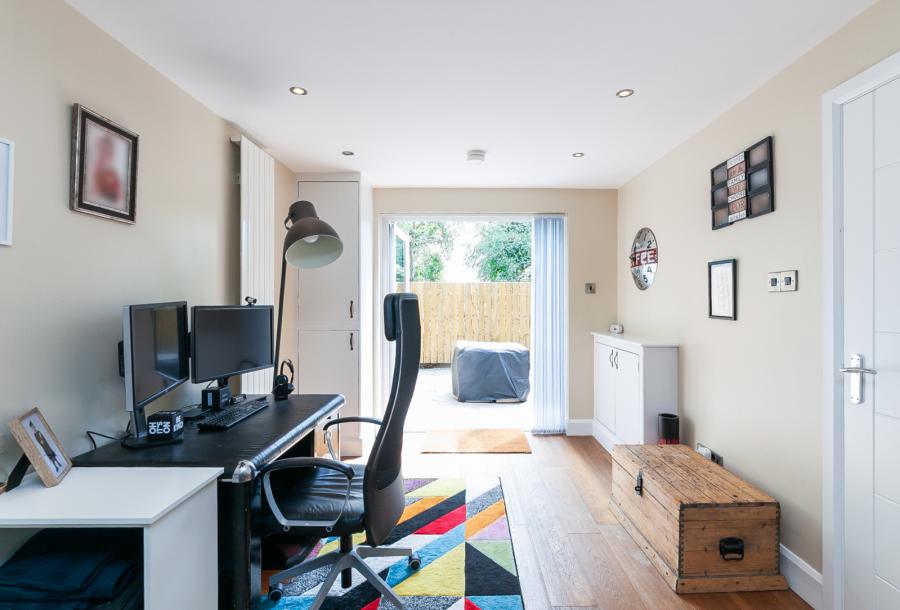 4 Chichester Gardens