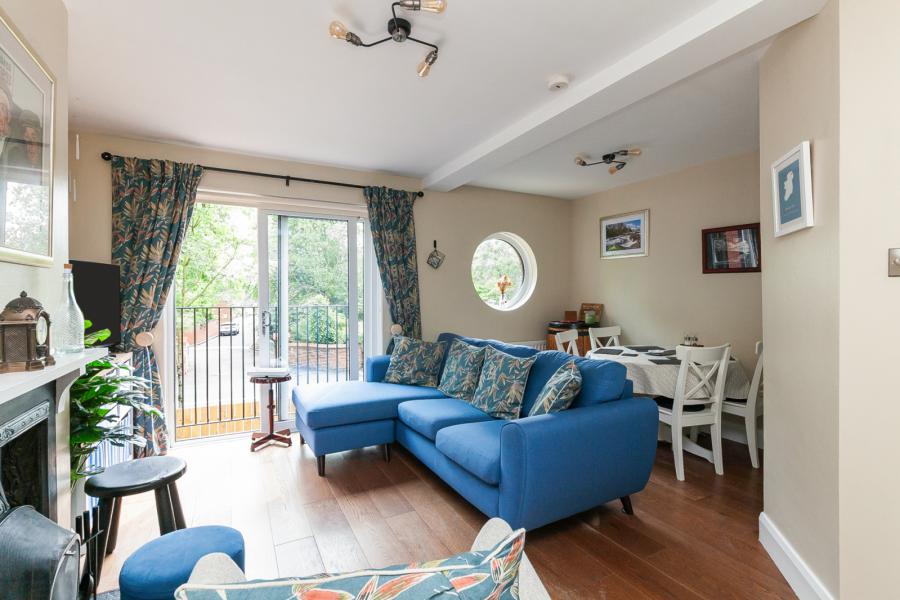 4 Chichester Gardens
