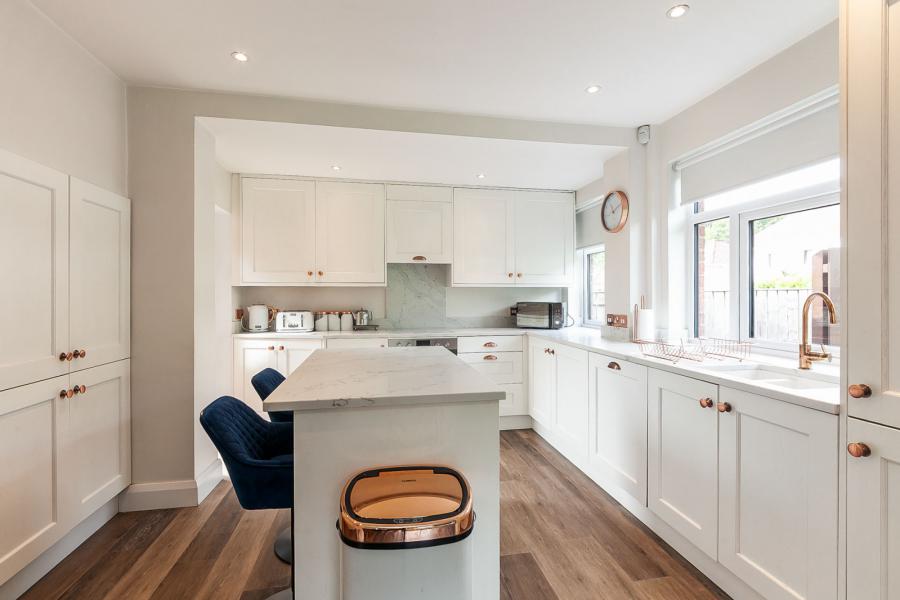 7 Downview Park West