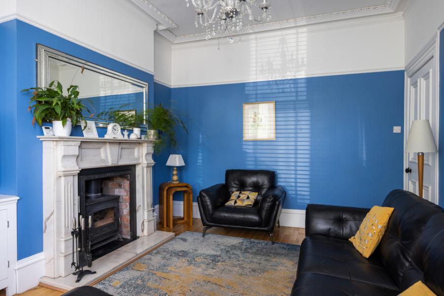 Laurento, 671 Antrim Road