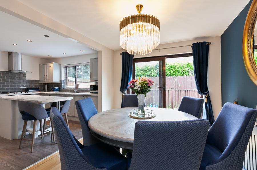 11 Fortwilliam Gardens