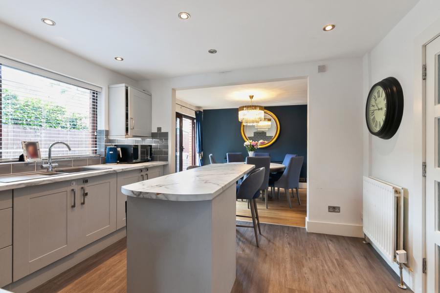 11 Fortwilliam Gardens
