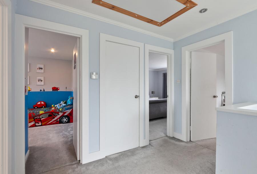 11 Fortwilliam Gardens