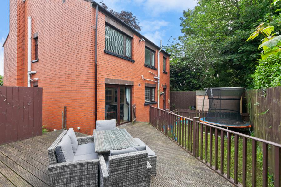 11 Fortwilliam Gardens