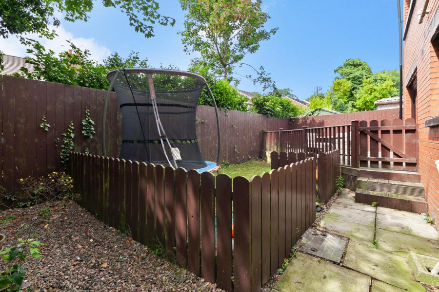 11 Fortwilliam Gardens