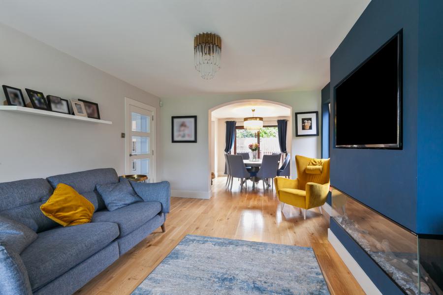 11 Fortwilliam Gardens