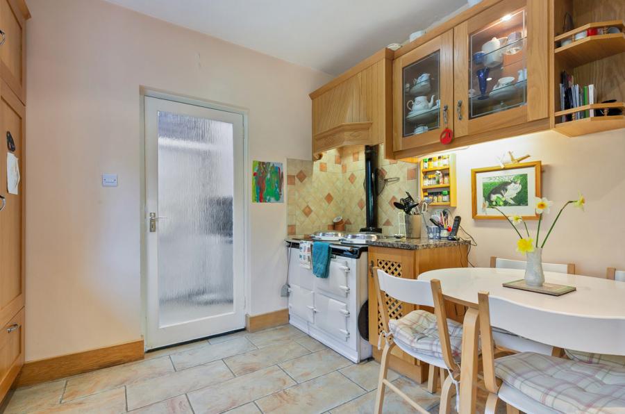 Traighena, 626 Antrim Road