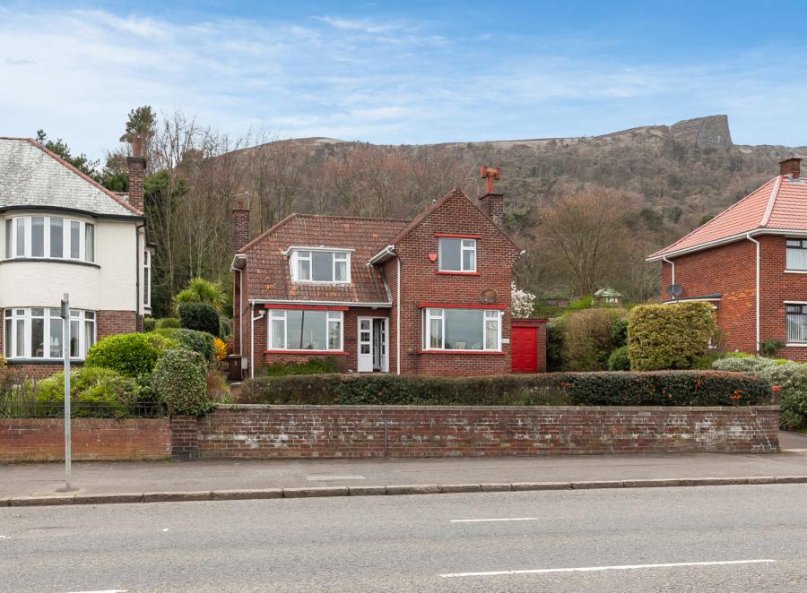 Traighena, 626 Antrim Road