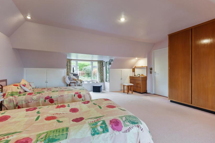 Traighena, 626 Antrim Road