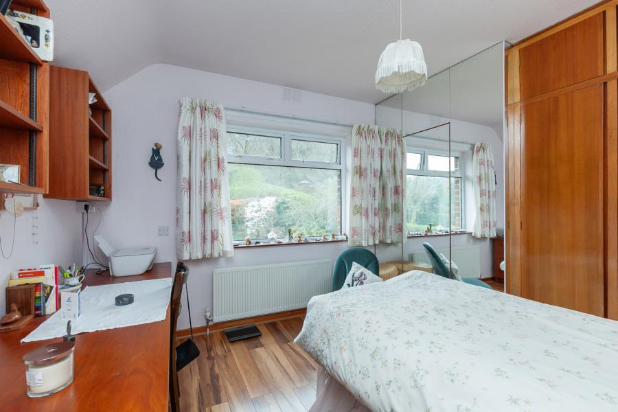 Traighena, 626 Antrim Road