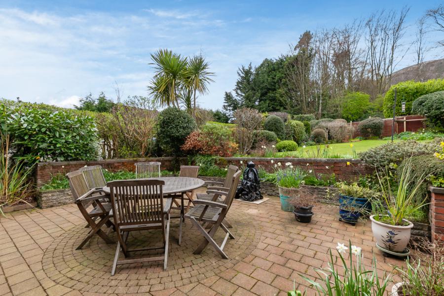 Traighena, 626 Antrim Road