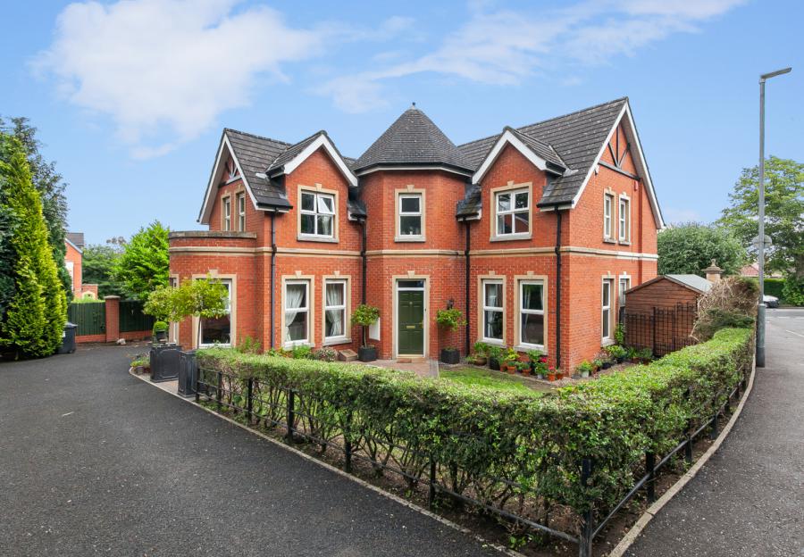 3 Fortwilliam Demesne, belfast, county antrim, BT15 4FD