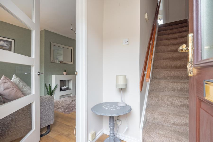 2a Vicinage Park