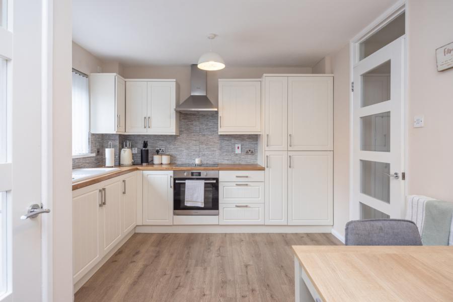 2a Vicinage Park