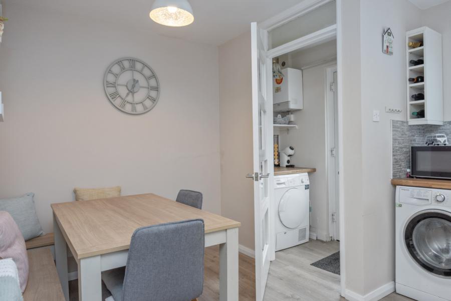 2a Vicinage Park