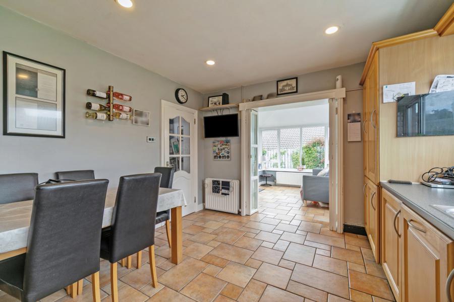 24 Glenwell Crescent