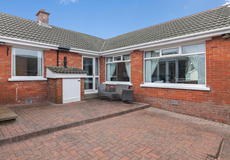24 Glenwell Crescent