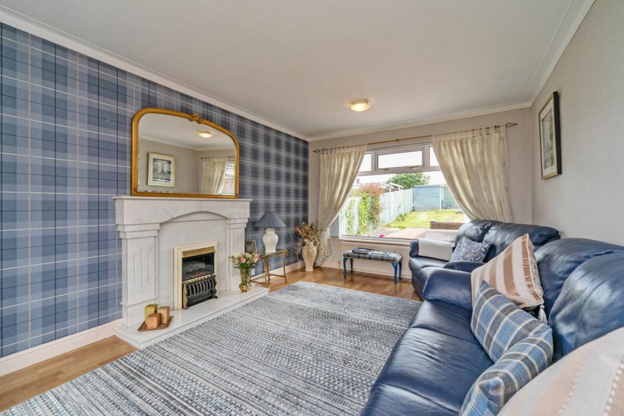 24 Glenwell Crescent