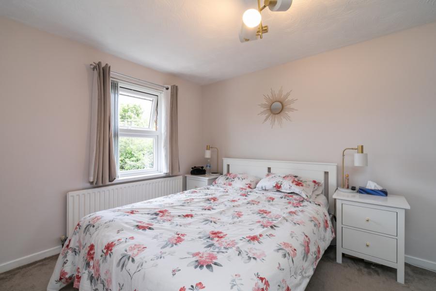 30 Beechgrove Gardens