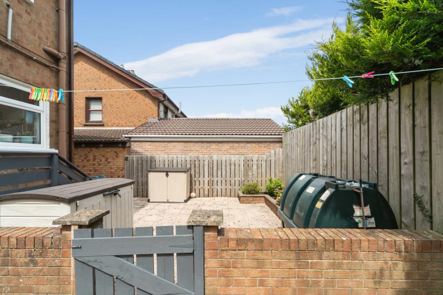 30 Beechgrove Gardens
