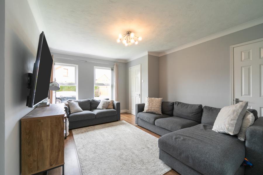 30 Beechgrove Gardens