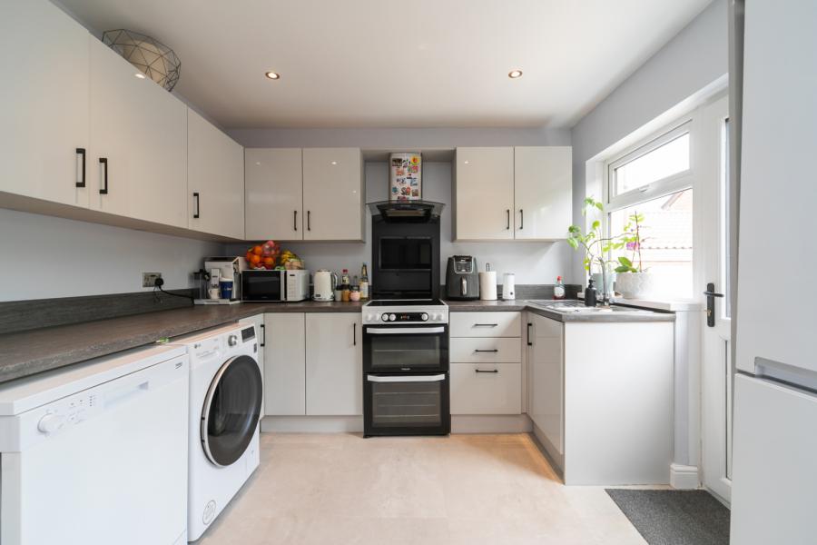 30 Beechgrove Gardens