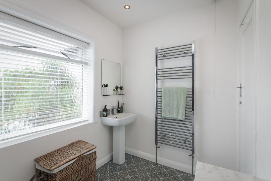 9 Cooldarragh Park North