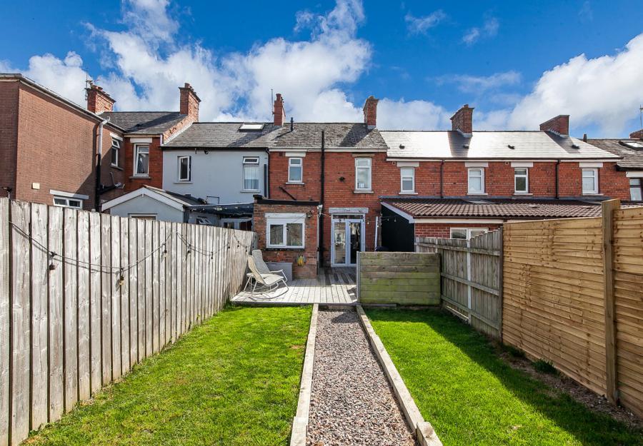63 Wheatfield Crescent