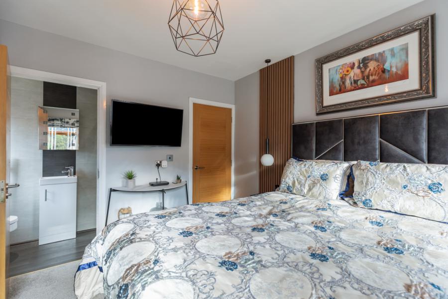 21 Squires View