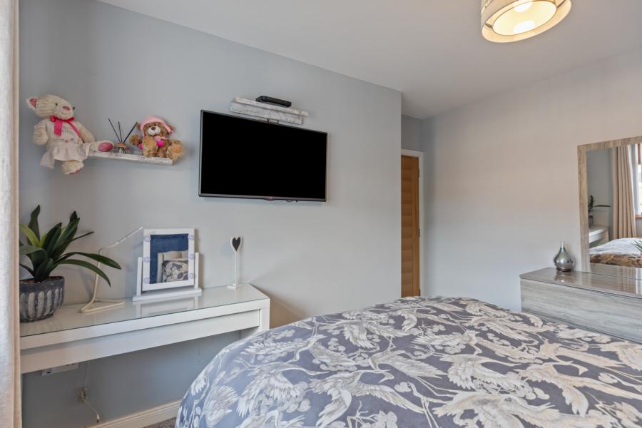 21 Squires View