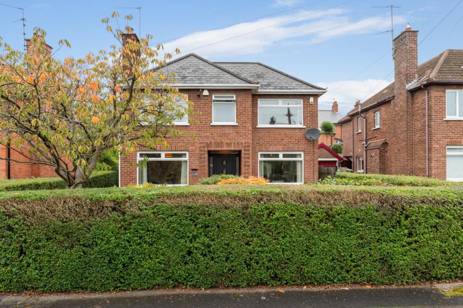 10 Fortwilliam Drive 10 Fortwilliam Drive