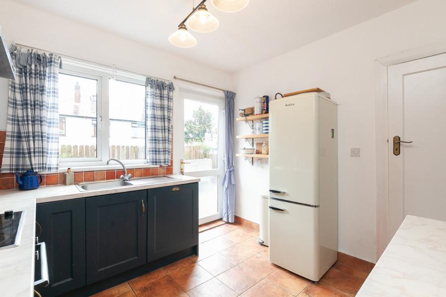 77 North Circular Road