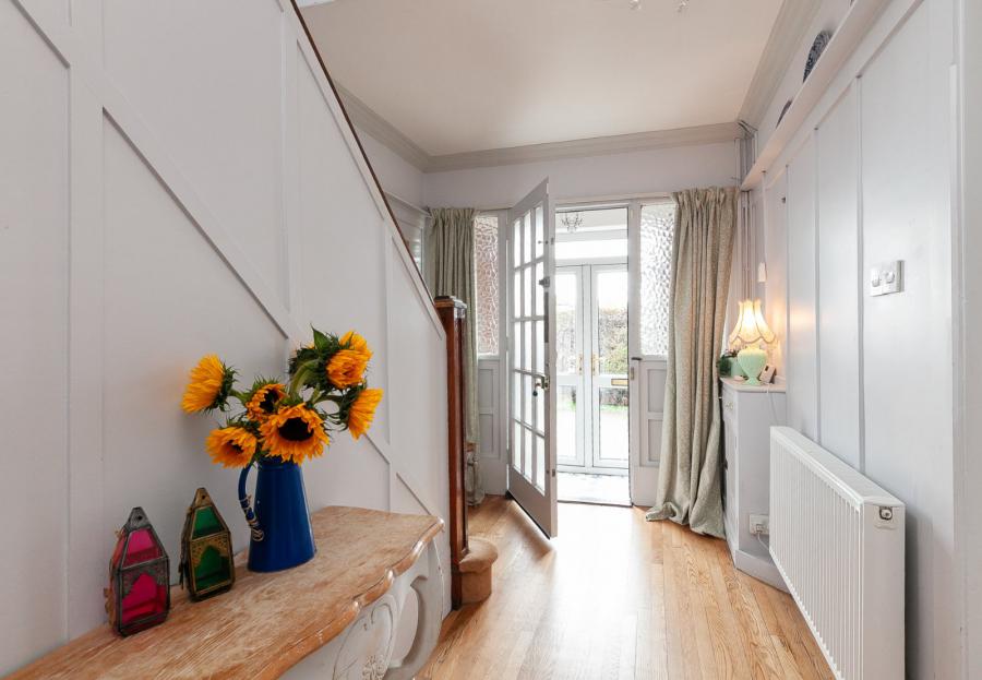 77 North Circular Road