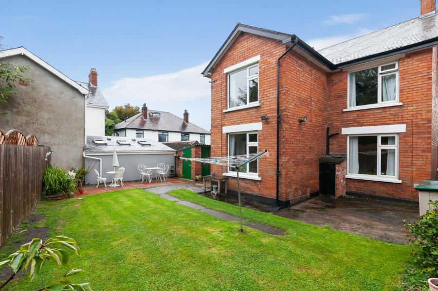 77 North Circular Road