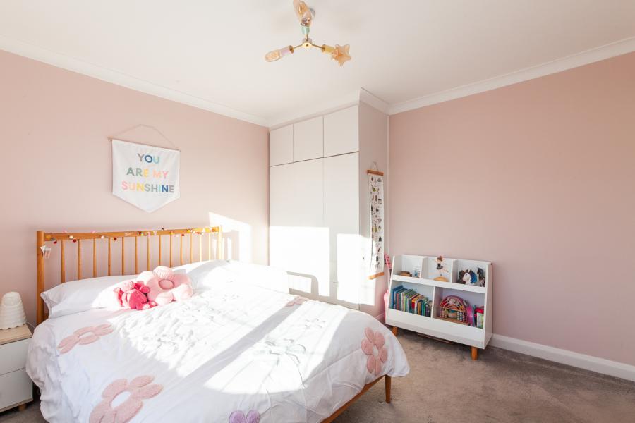 36 Strathmore Park North