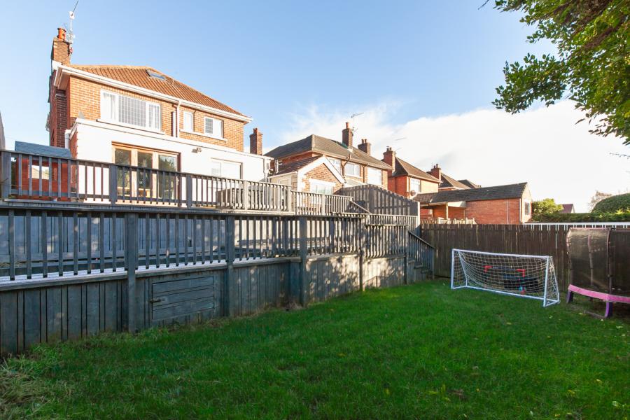 36 Strathmore Park North