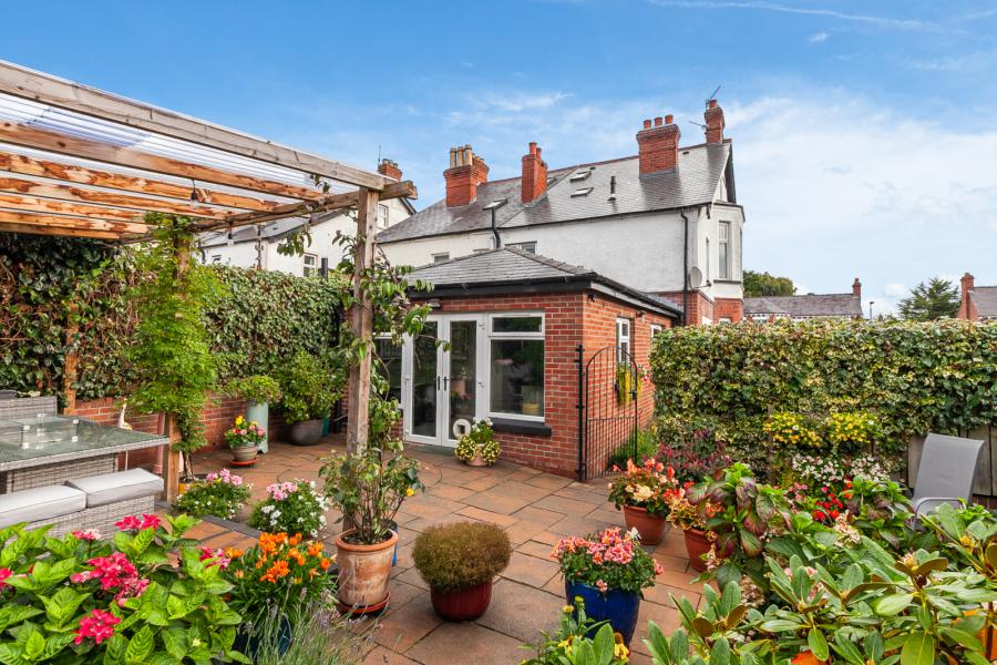 32 Old Cavehill Road
