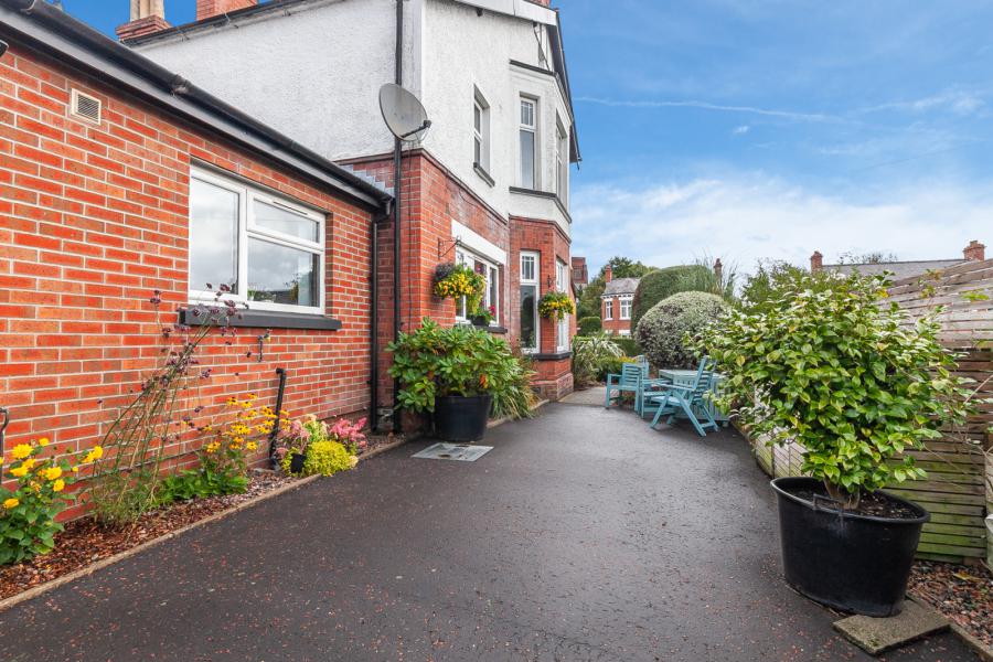 32 Old Cavehill Road