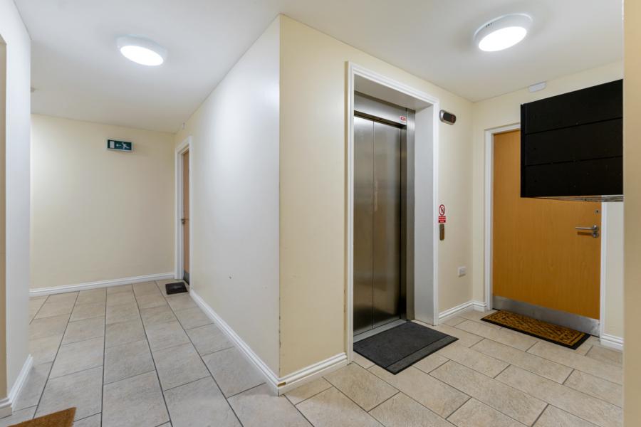 Apartment 68, 6 Northview