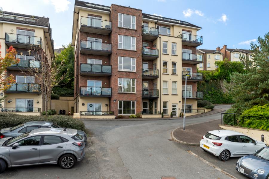 Apartment 68, 6 Northview