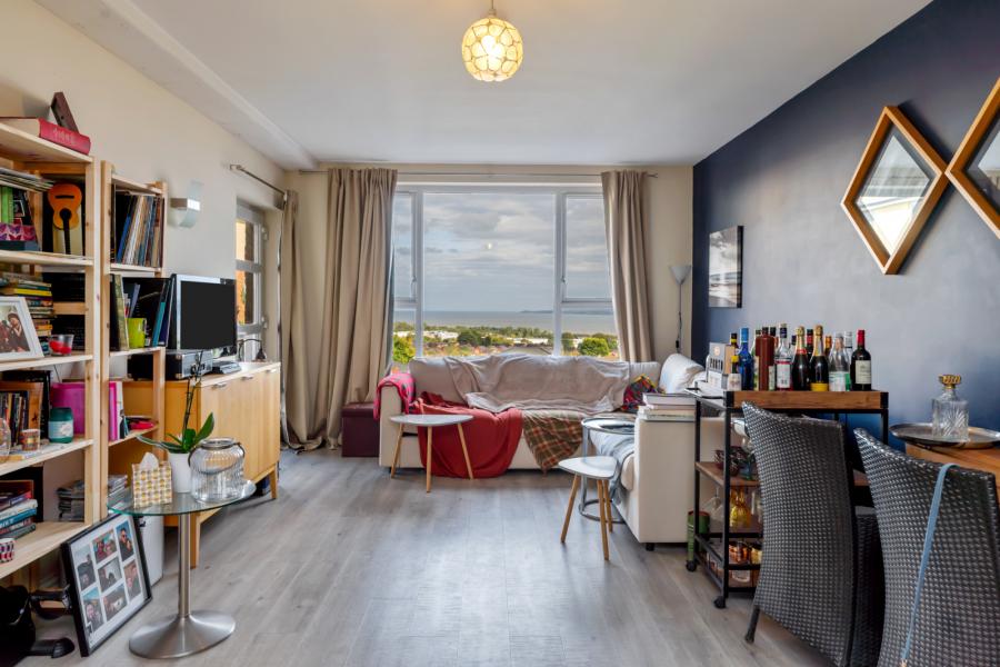 Apartment 68, 6 Northview